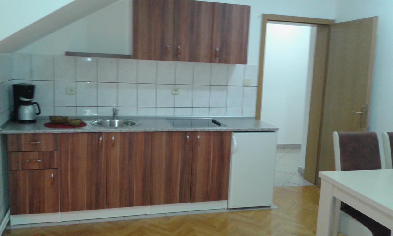 Apartment Villa Merci SJJ Eksteriør billede